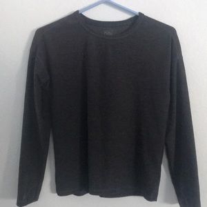Long sleeve gray shirt